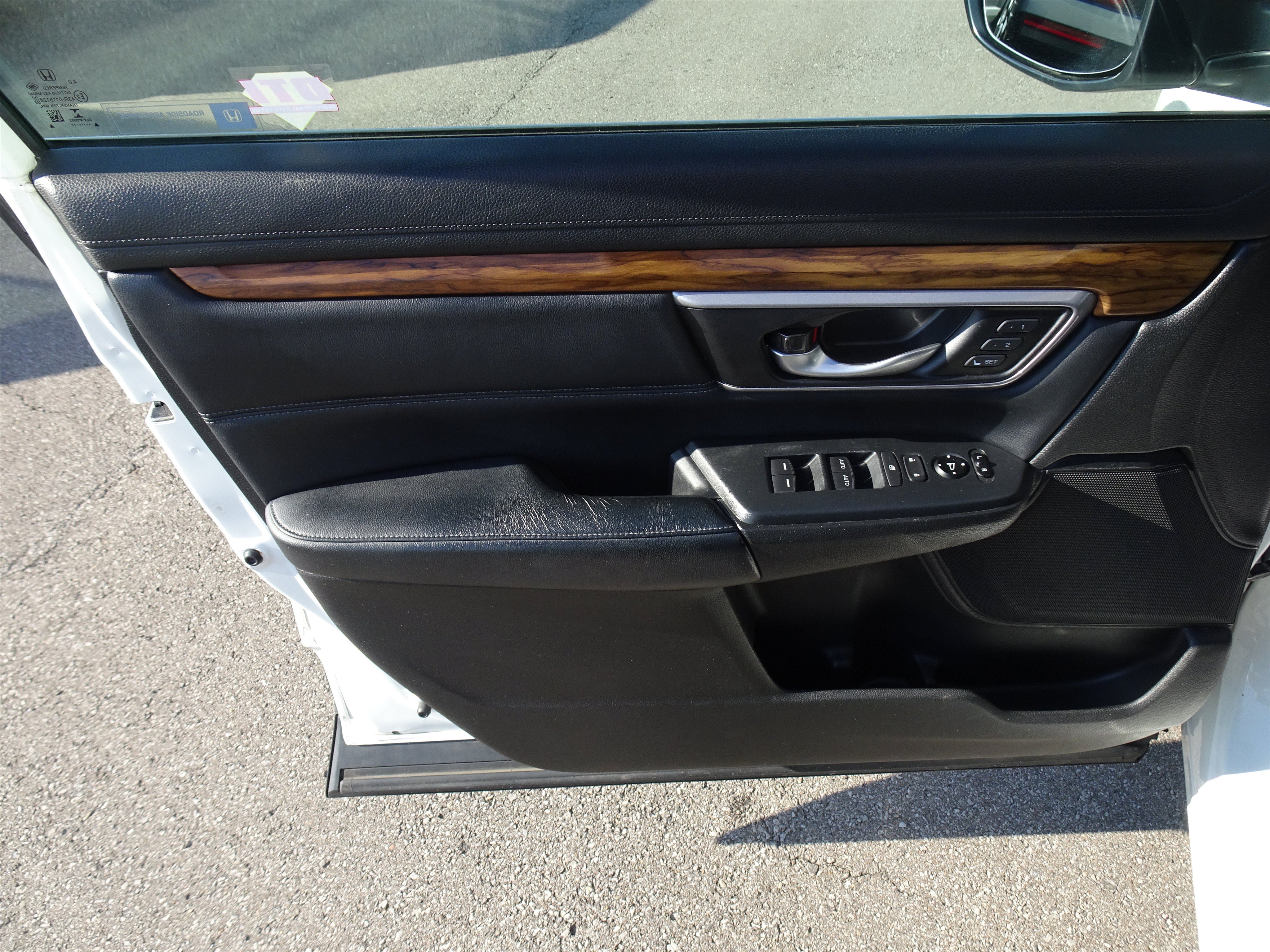 Used 2017 Honda CR-V EX-L image 14