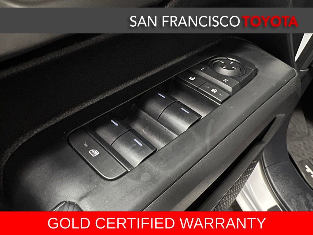 Certified 2025 Toyota Tacoma TRD Off-Road image 39