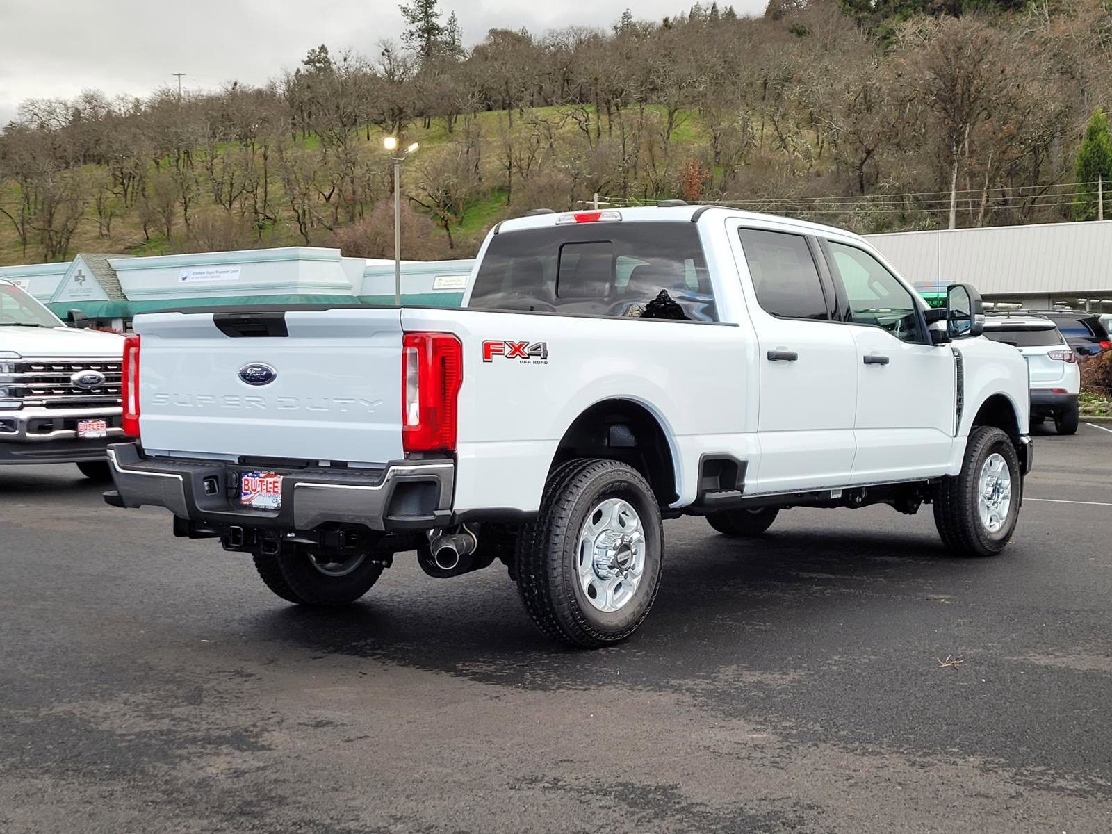 New 2026 Ford F250 XLT w/ FX4 Off-Road Package image 5
