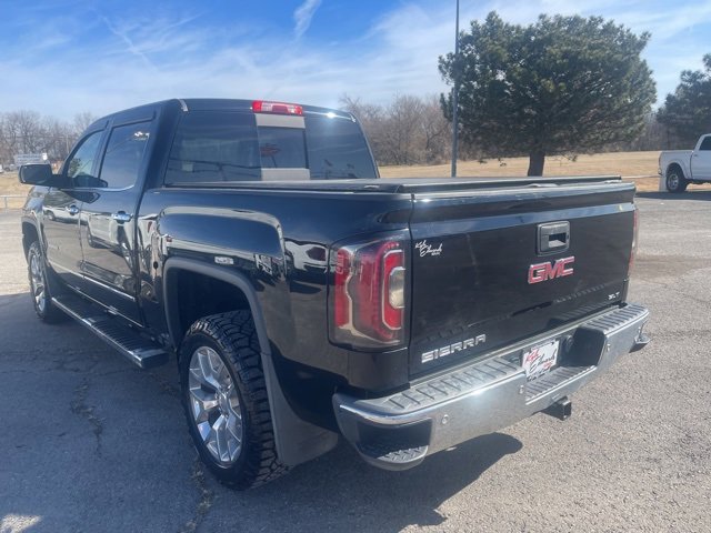 Used 2018 GMC Sierra 1500 SLT w/ SLT Premium Package image 6