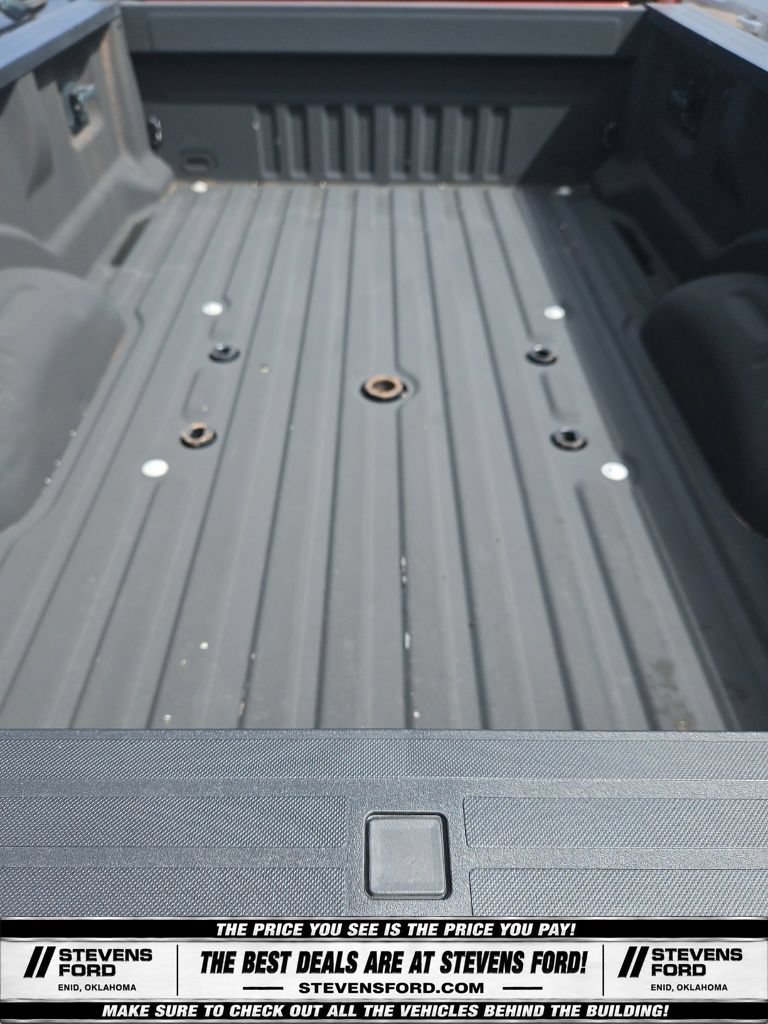 Used 2017 Ford F350 Lariat w/ Lariat Value Package AWD/4WD image 35
