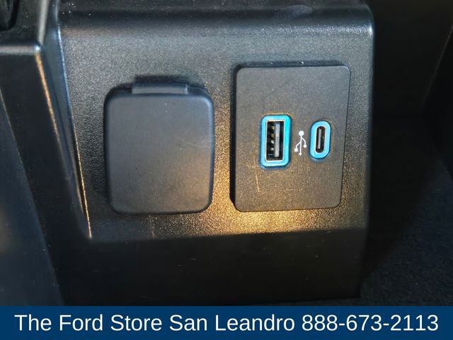 Certified 2024 Ford Explorer Limited image 21