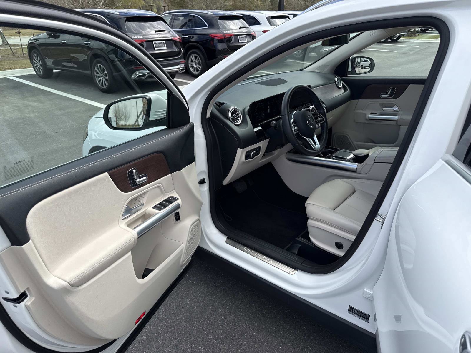 Used 2023 Mercedes-Benz GLA 250 image 16