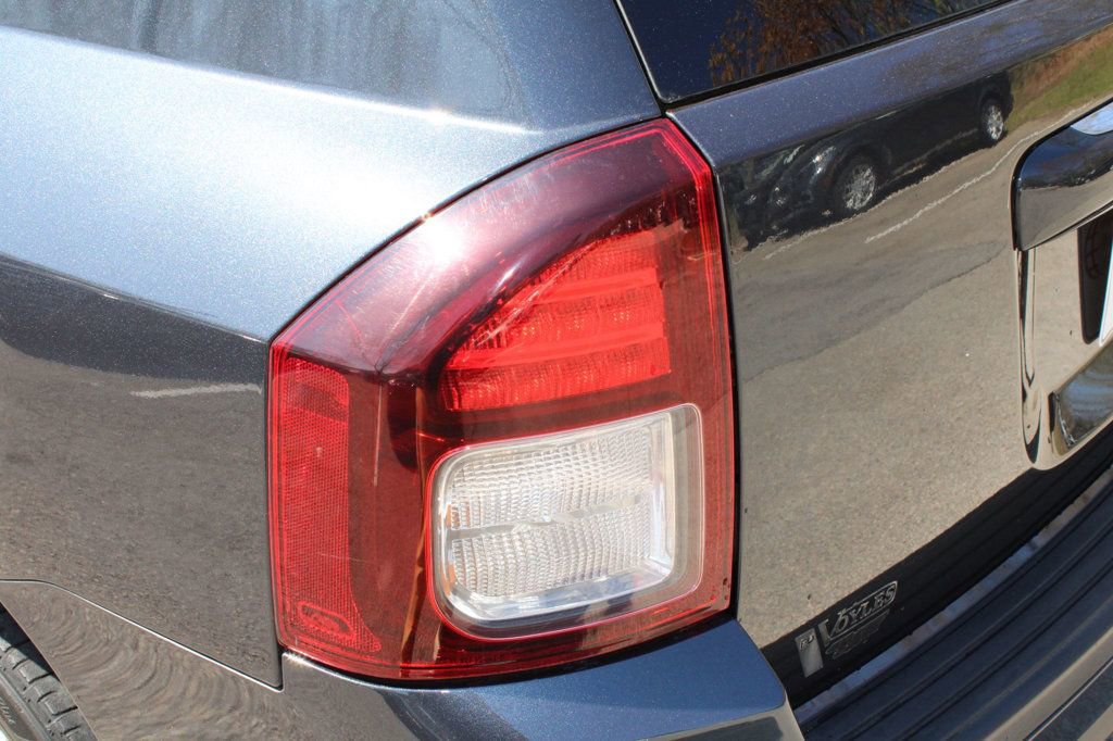 Used 2016 Jeep Compass Sport w/ Power Value Group image 9