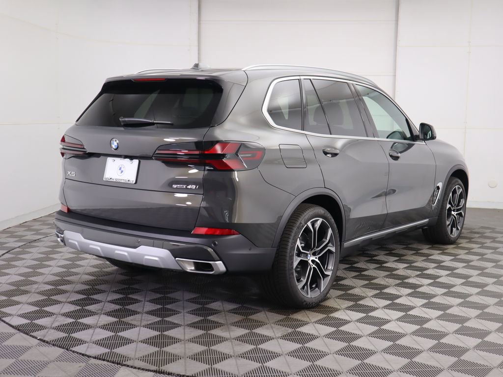 New 2026 BMW X5 sDrive40i w/ Climate Comfort Package image 5