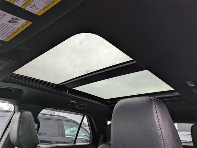 Certified 2020 Ford Explorer Limited w/ Class III Trailer Tow Package image 15