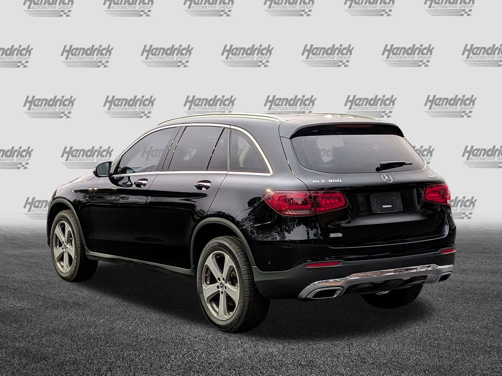 Used 2022 Mercedes-Benz GLC 300 4MATIC image 7