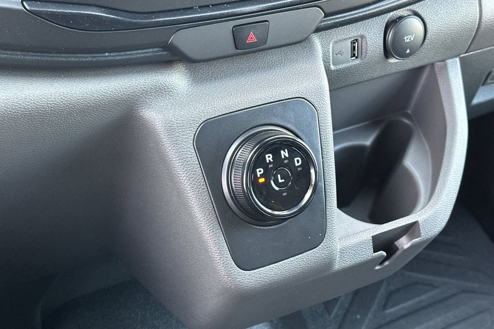 New 2026 Ford E-Transit 148 High Roof Extended image 17