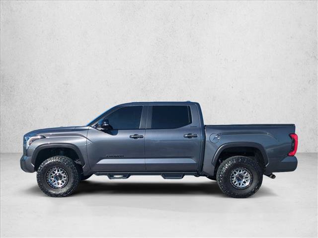 Used 2025 Toyota Tundra Limited AWD/4WD image 9