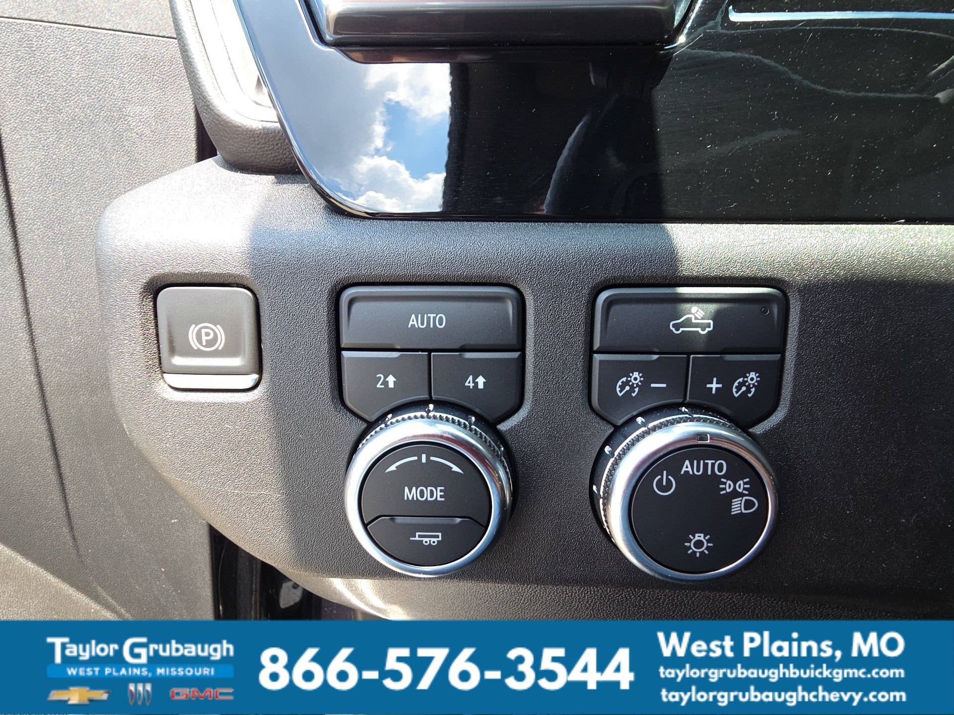 Used 2022 GMC Sierra 1500 SLE AWD/4WD image 23