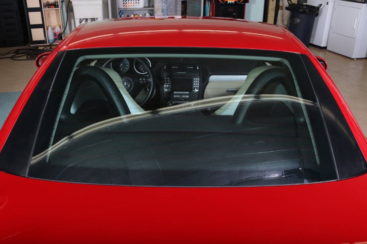 Used 2005 Mercedes-Benz SLK 350 w/ Entertainment Pkg image 24
