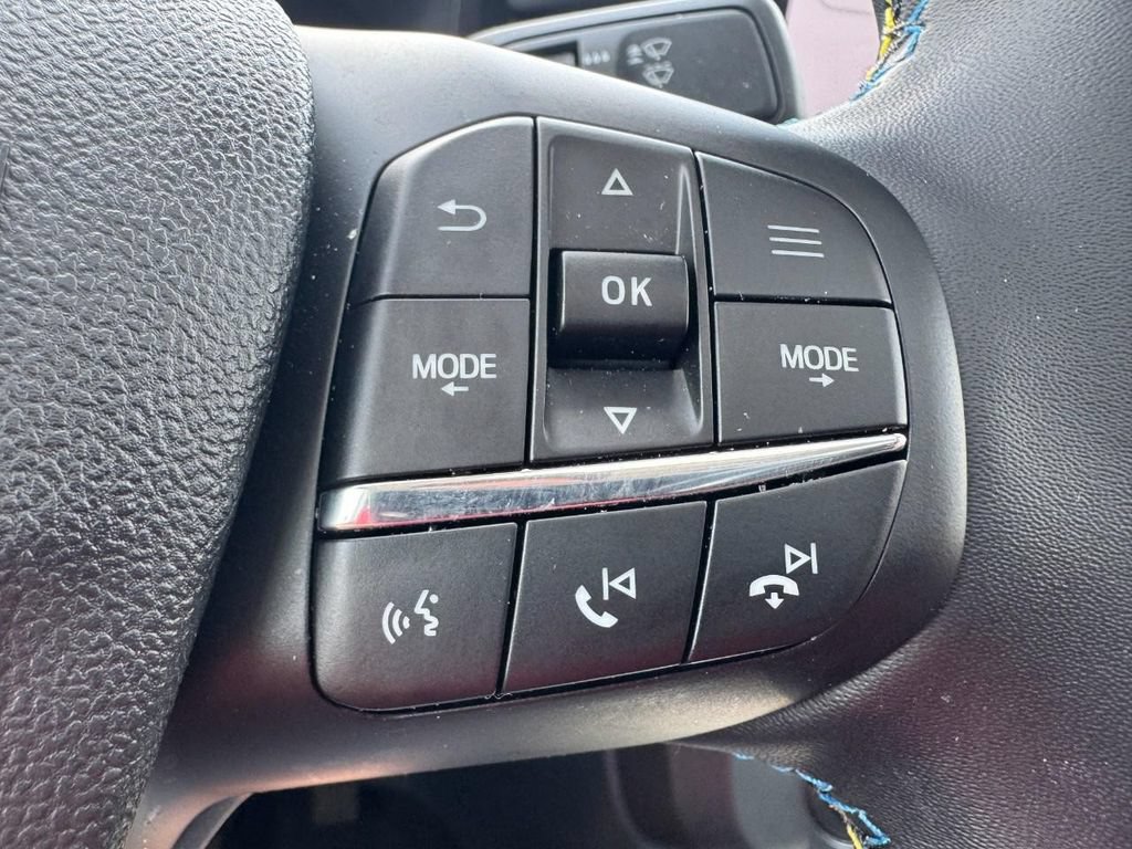 Used 2026 Ford Maverick Lobo AWD/4WD image 17