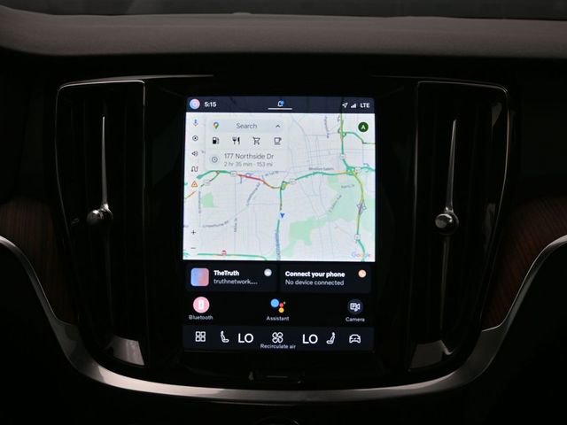 Used 2025 Volvo S60 B5 Plus image 13