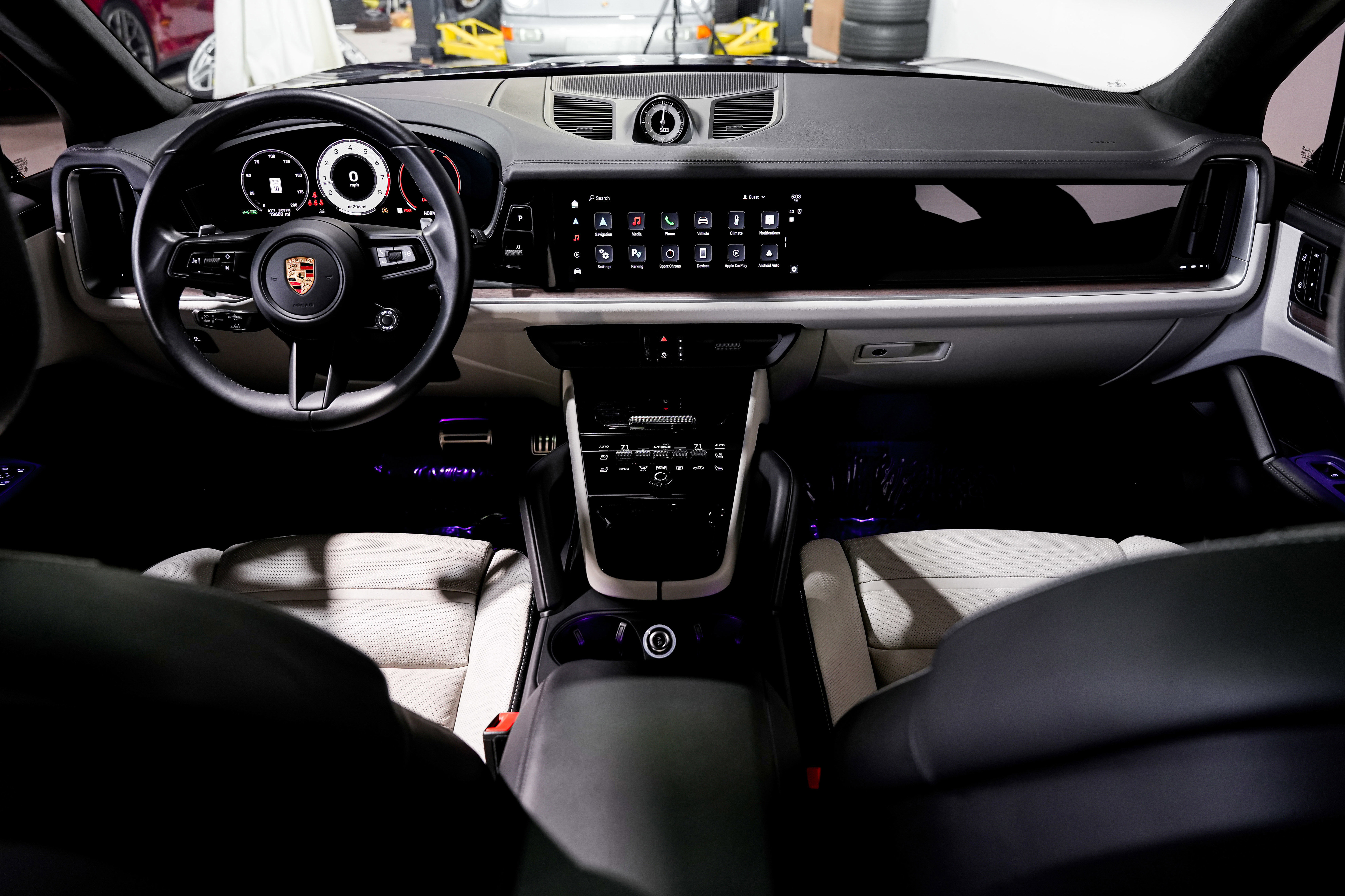 Used 2024 Porsche Cayenne S image 21