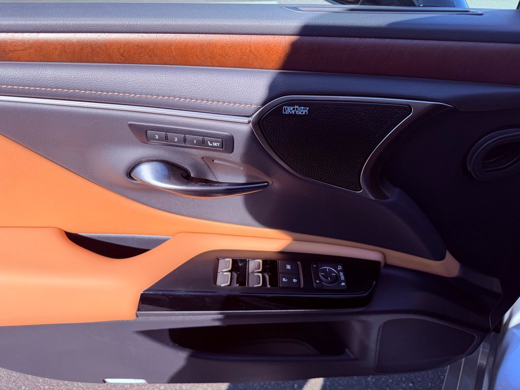 Certified 2024 Lexus ES 350 Ultra Luxury FWD image 21