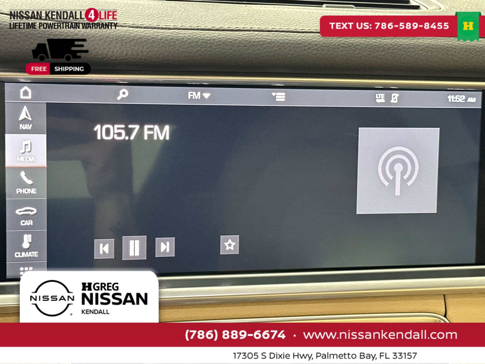 Used 2018 Porsche Panamera 4 image 20