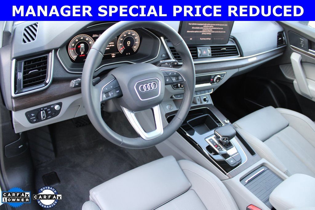 Used 2024 Audi Q5 2.0T Prestige w/ Prestige Package image 8
