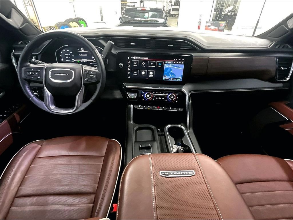Used 2025 GMC Sierra 2500 Denali Ultimate AWD/4WD image 21