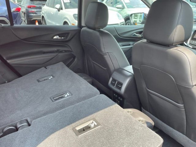 Used 2019 Chevrolet Equinox Premier AWD/4WD image 12