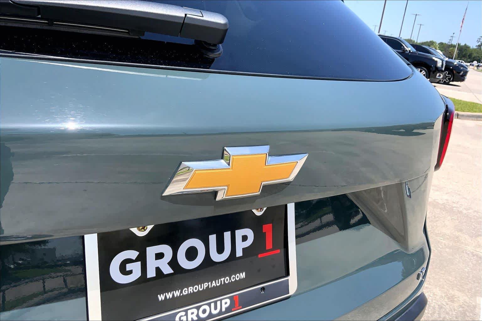 Used 2025 Chevrolet Trax LT FWD image 30