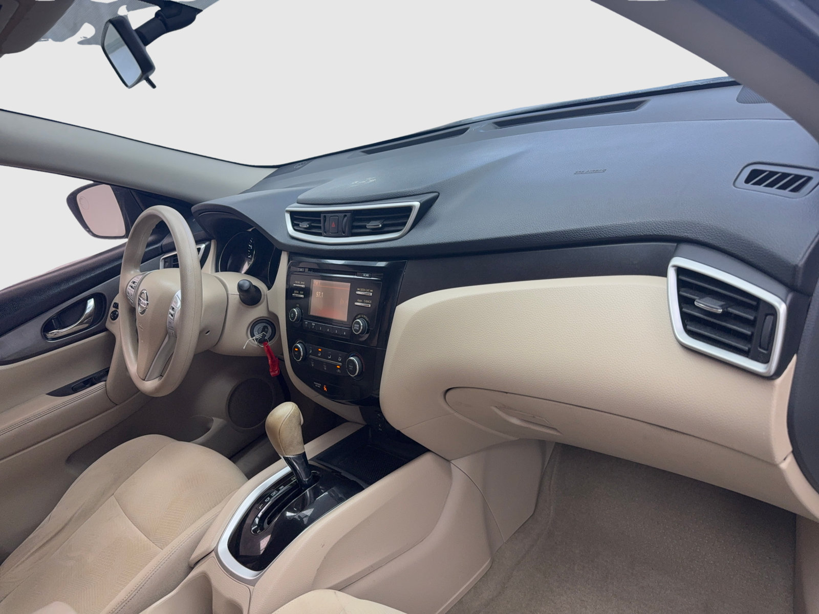 Used 2015 Nissan Rogue S FWD image 37