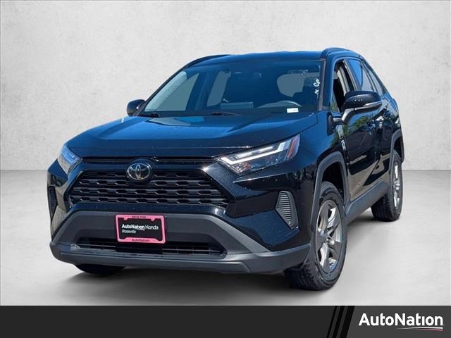 Used 2024 Toyota RAV4 XLE w/ Weather Package AWD/4WD image 1