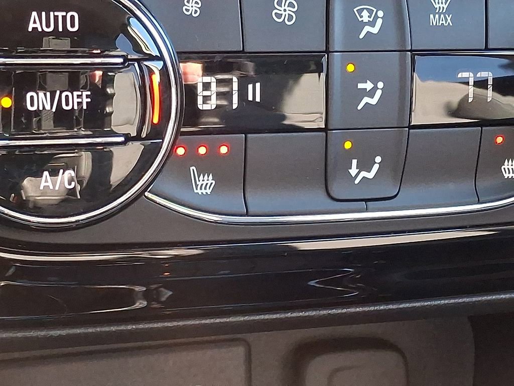 Used 2023 Buick Encore GX Select image 23