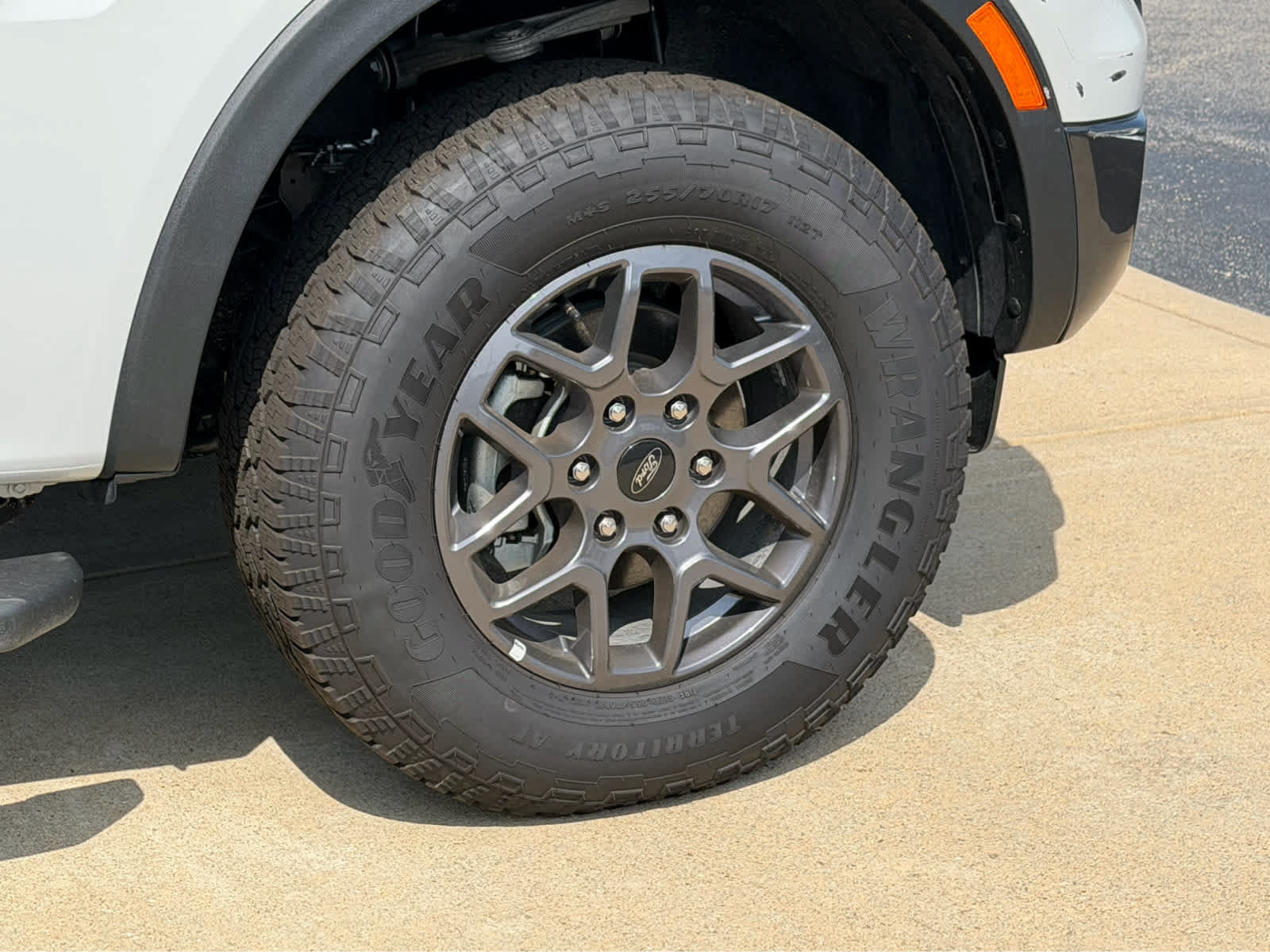 New 2026 Ford Ranger XLT w/ FX4 Off-Road Package AWD/4WD image 4