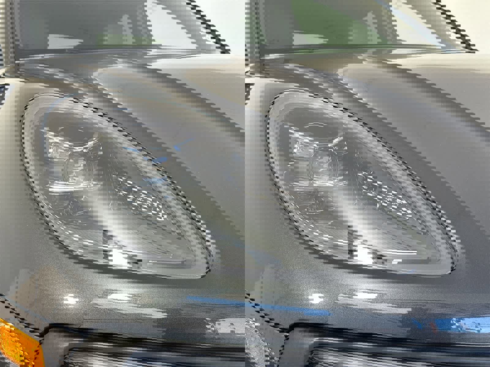 Used 2022 Porsche Macan S image 42