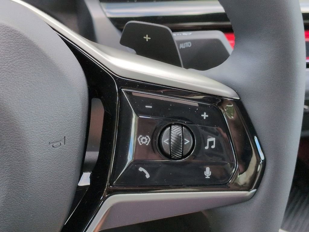 New 2026 BMW 530i w/ Premium Package image 27