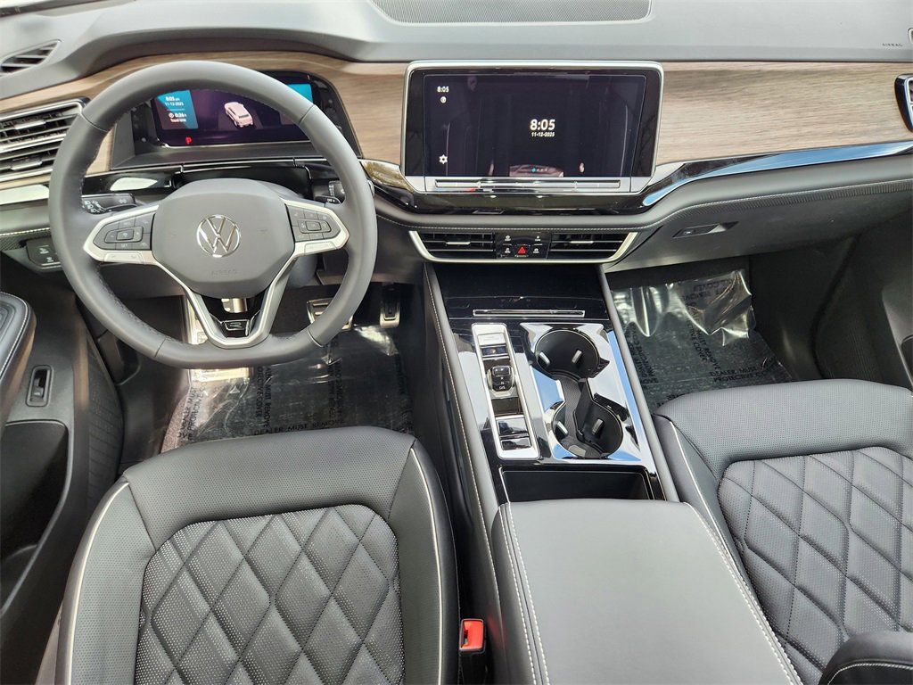 New 2026 Volkswagen Atlas SEL Premium R-Line image 2