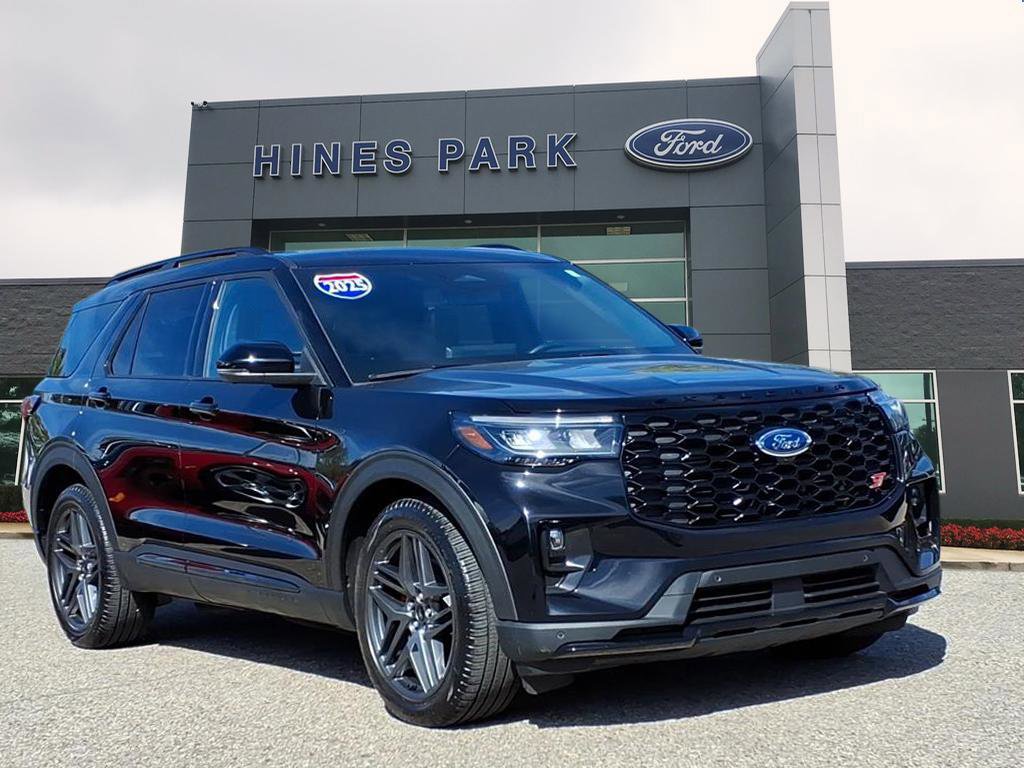 Used 2025 Ford Explorer ST