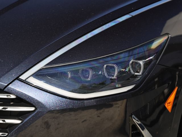 Used 2021 Hyundai Sonata Limited w/ Cargo Package FWD image 12