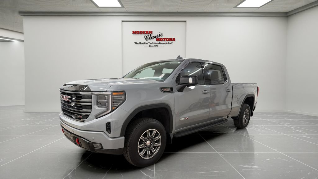Used 2025 GMC Sierra 1500 AT4 AWD/4WD image 3