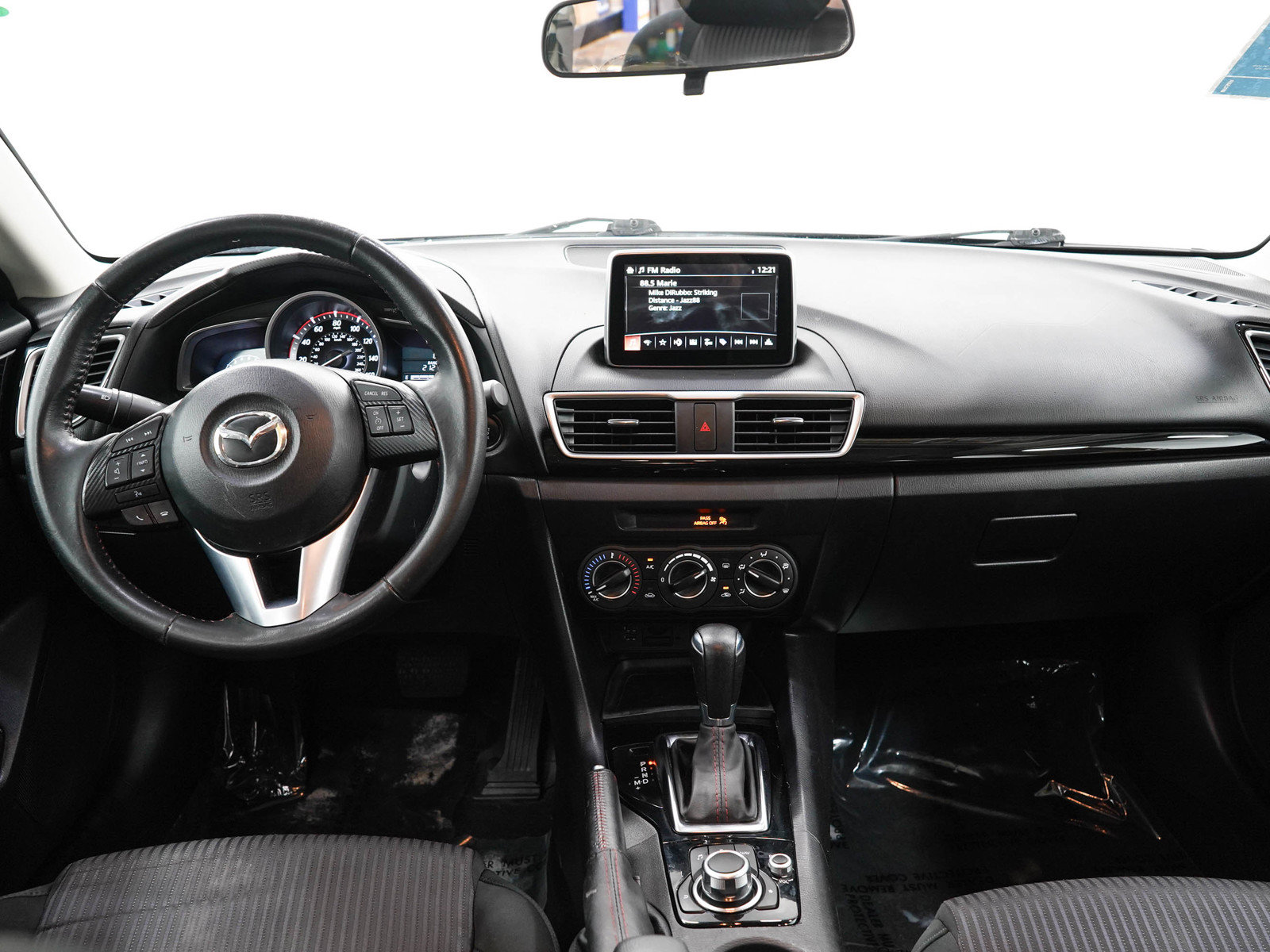 Used 2015 MAZDA MAZDA3 i Touring FWD image 14