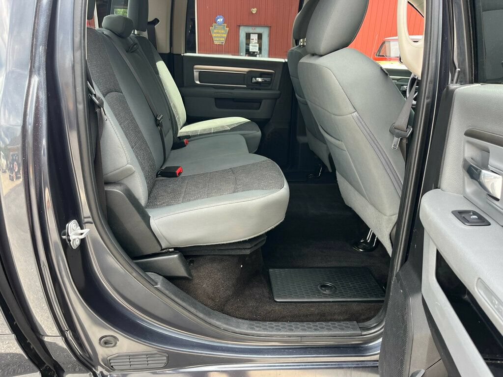 Used 2017 RAM 1500 Big Horn AWD/4WD image 28