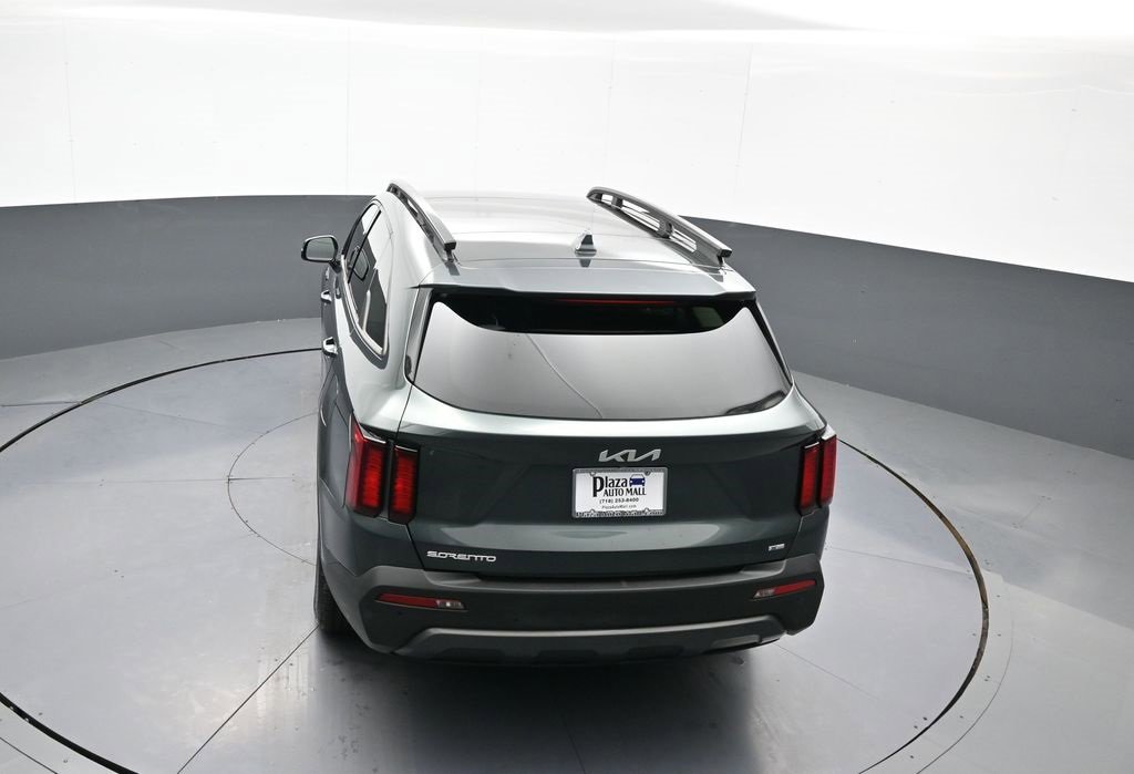 Certified 2023 Kia Sorento S w/ Panoramic Sunroof Package image 40