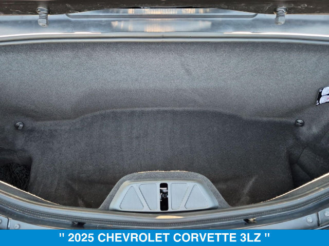 Used 2025 Chevrolet Corvette Z06 w/ Stealth Interior Trim Package RWD image 28