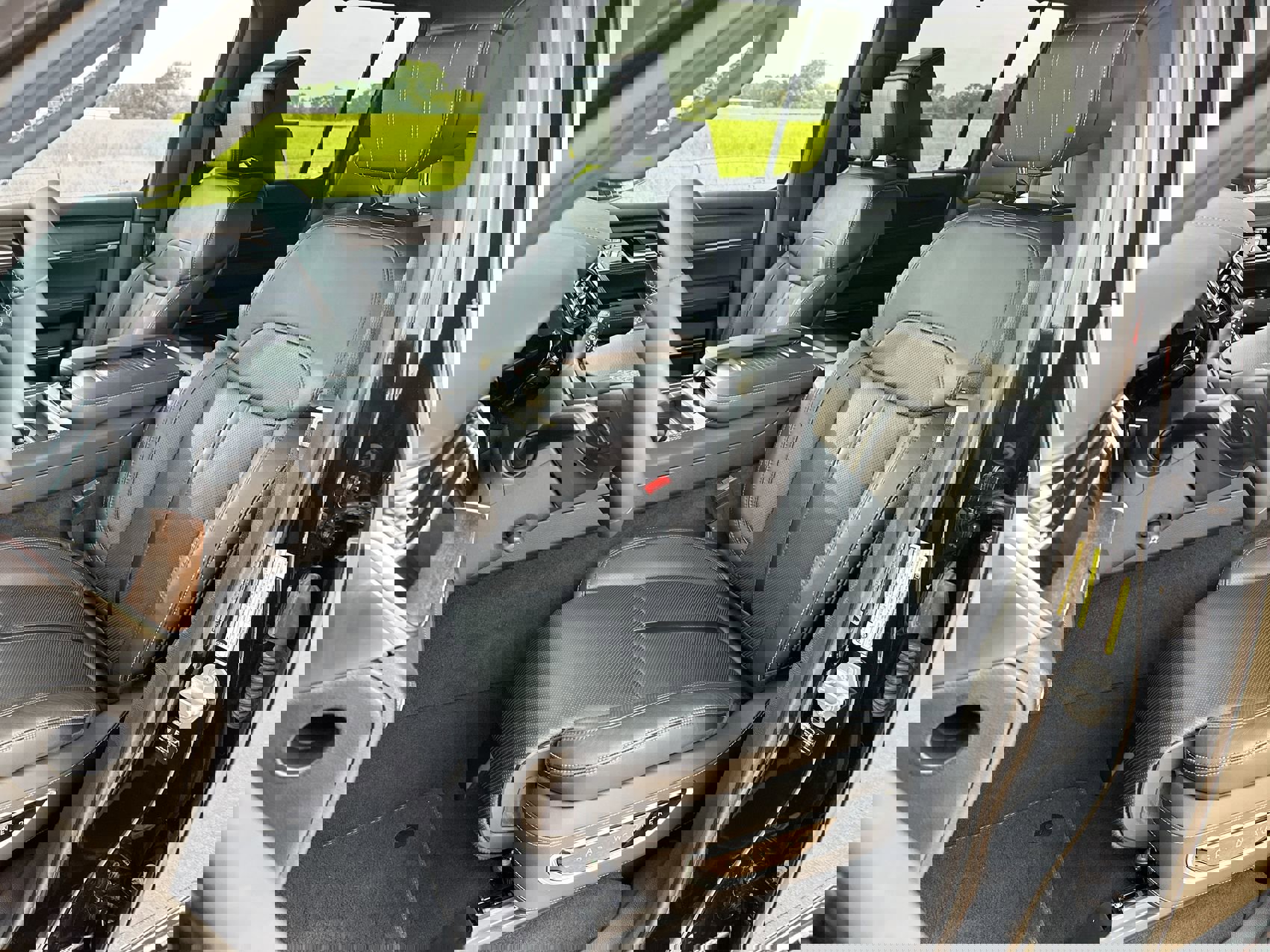 New 2024 Jeep Grand Wagoneer L w/ Rear Seat Video Group 1 image 11