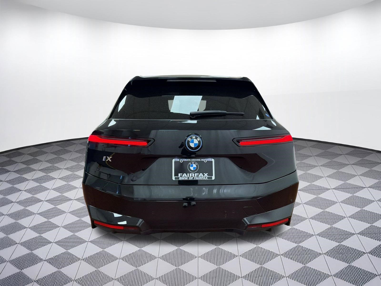 Certified 2023 BMW iX xDrive50 w/ Sport Package image 10