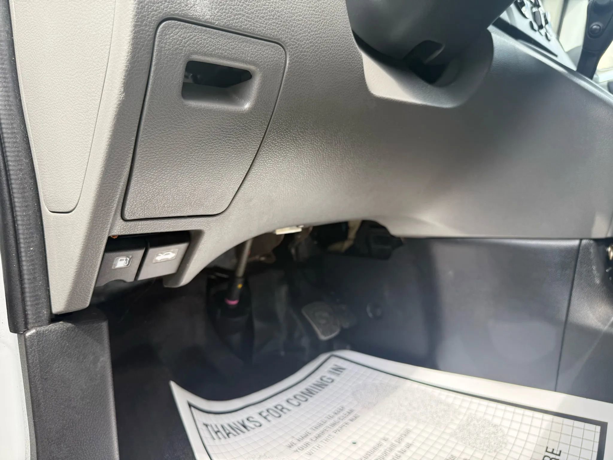 Used 2018 Nissan NV200 SV w/ Navigation Package image 19