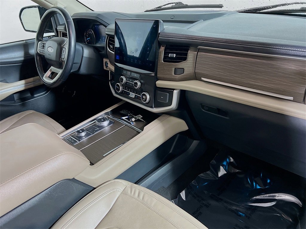 Used 2024 Ford Expedition Max Limited image 27