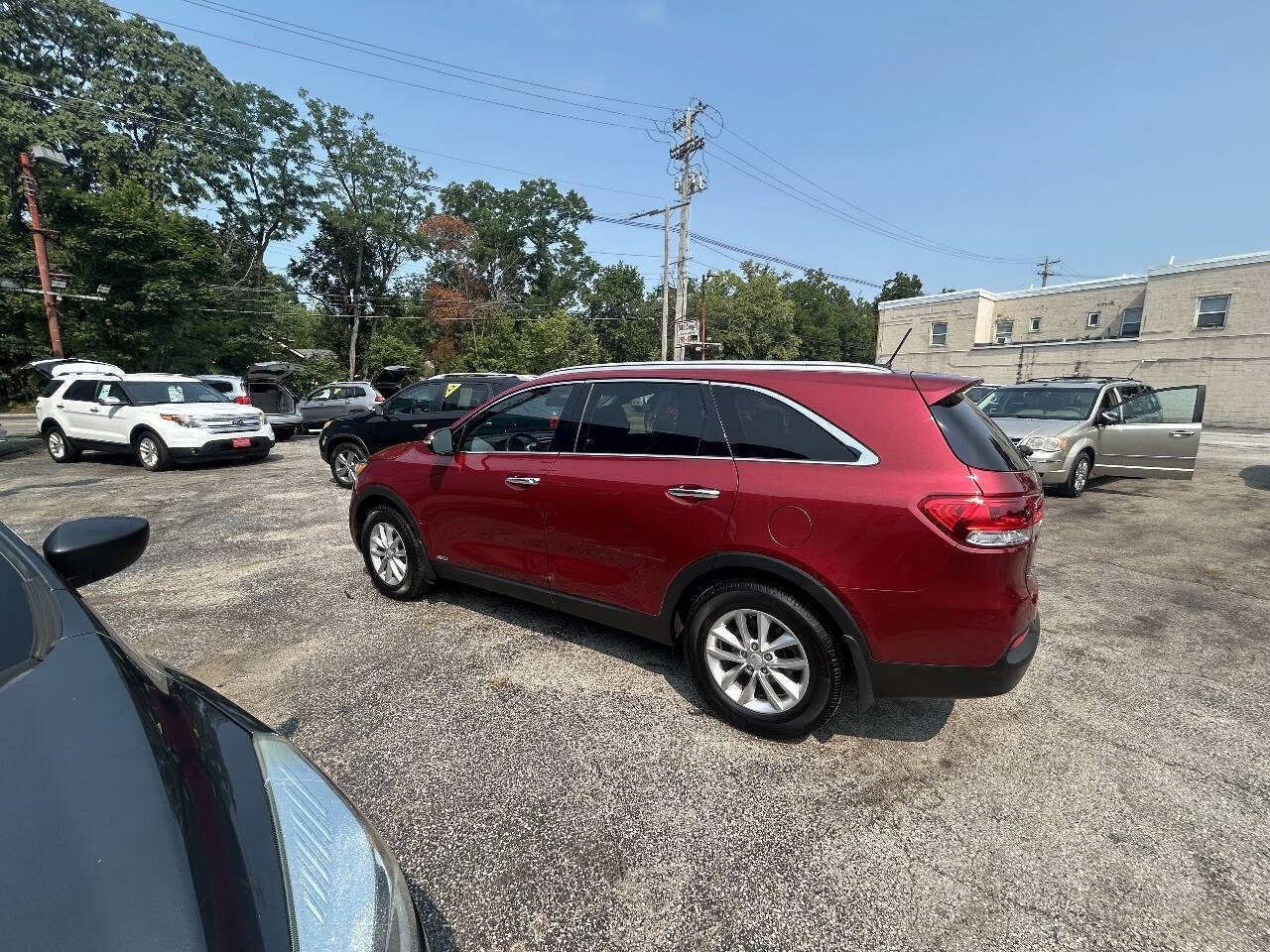 Used 2017 Kia Sorento AWD image 4