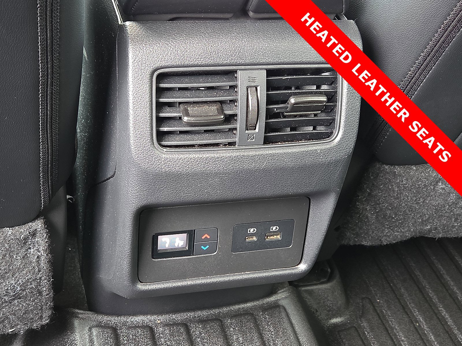 Used 2023 Nissan Rogue SL w/ SL Premium Package image 11