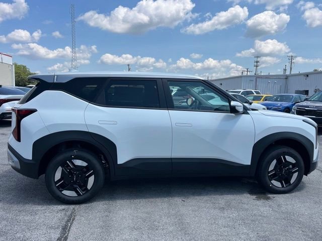 New 2027 Kia Seltos LX AWD/4WD image 14