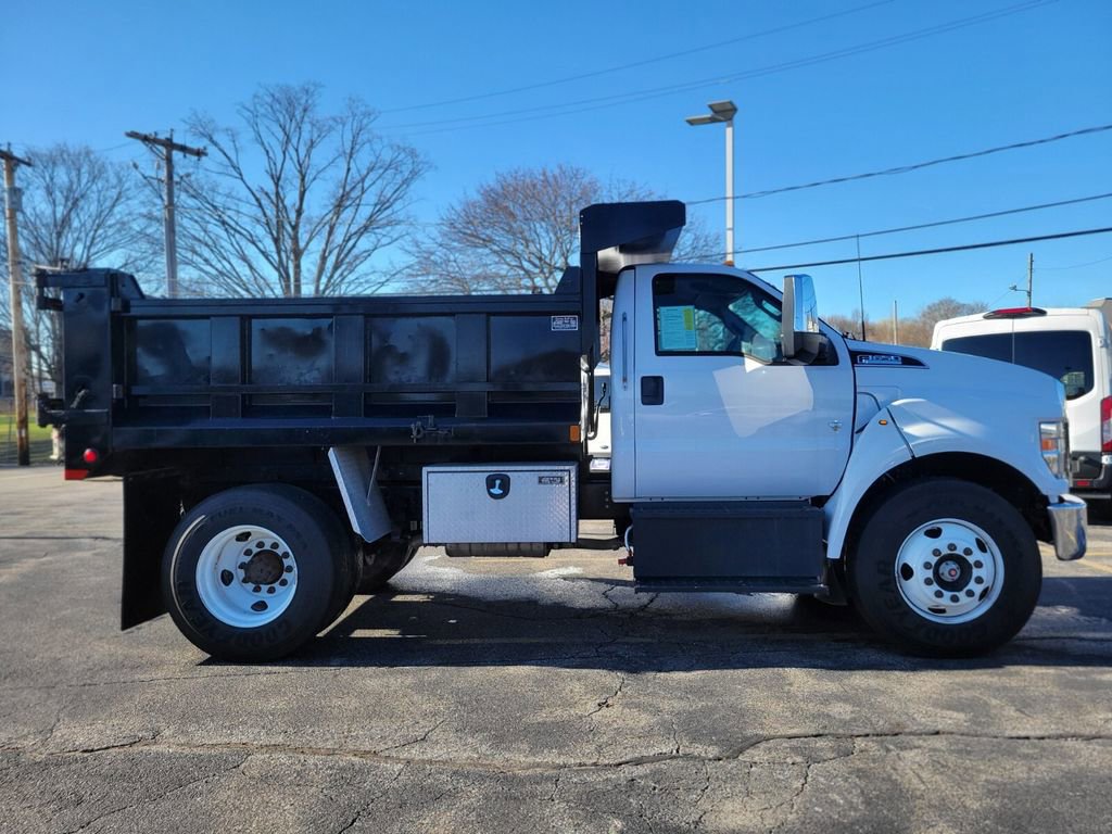 Used 2023 Ford F650 2WD Regular Cab Super Duty image 6