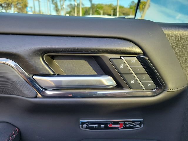 Certified 2024 GMC Sierra 1500 AT4X w/ AT4X AEV Edition image 23