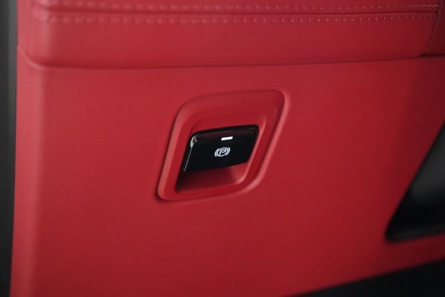 Used 2025 Maserati Grecale Modena image 18