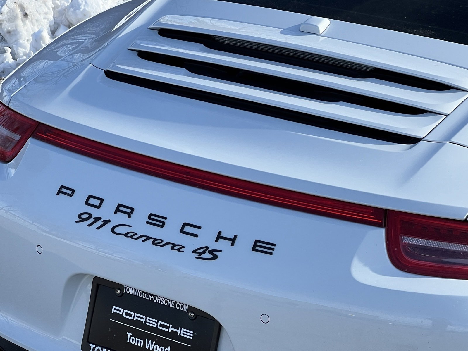 Certified 2015 Porsche 911 Carrera 4S image 10