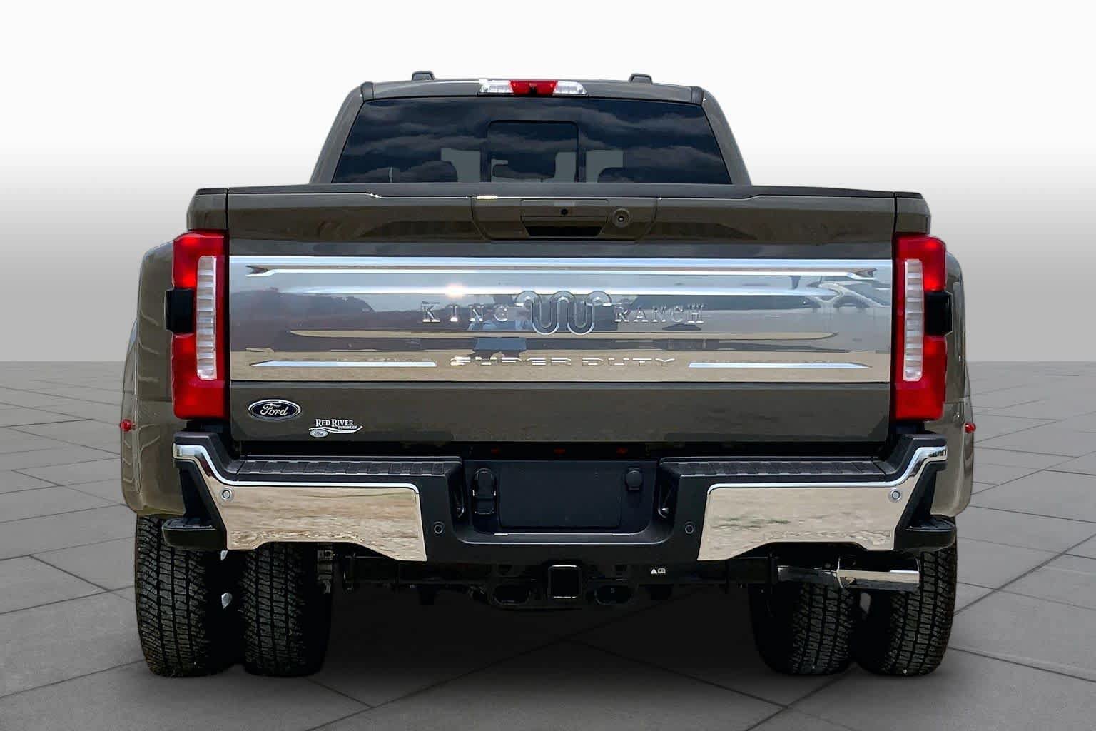 New 2026 Ford F350 King Ranch w/ Chrome Package AWD/4WD image 4